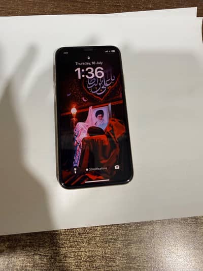Apple iPhone XS
