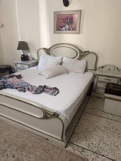 Full Bed set (purewood hayat)