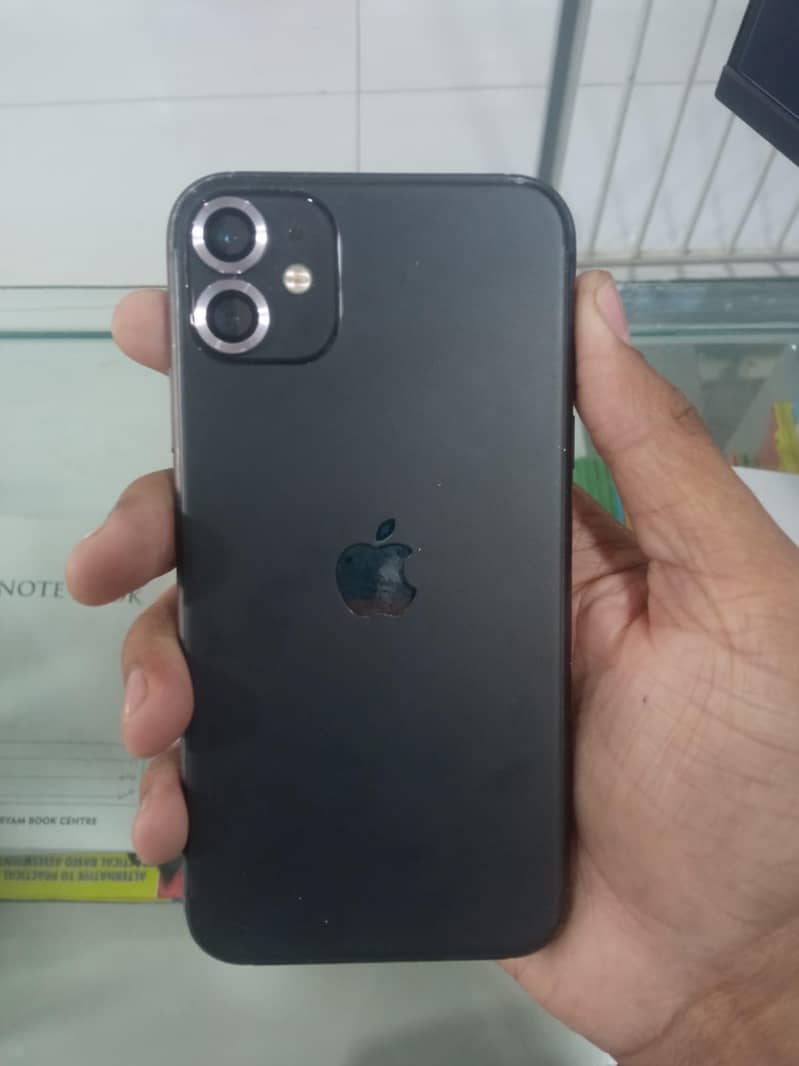 Apple iPhone 11 0