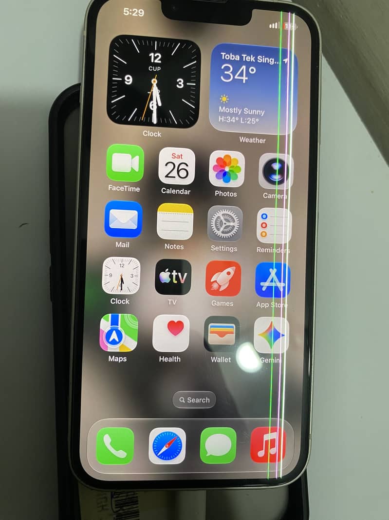 Apple iPhone 13 2