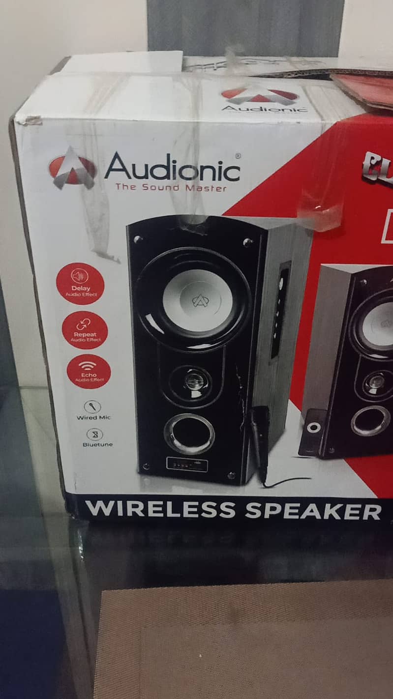 Speakers 5