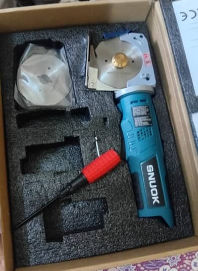 SNUOK Electric scissors