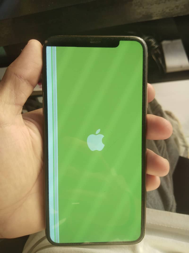 Apple iPhone 11 Pro Max 3