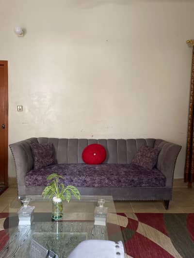 7 seater sofa set with central table