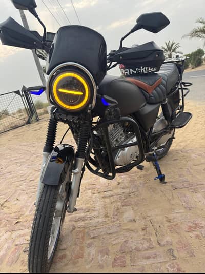 Suzuki GS 150 SE Special Edition – Fully Modified / Touring Setup