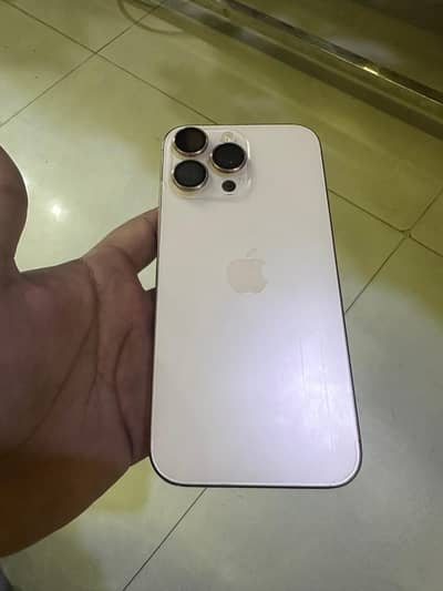 Apple iPhone 16 Pro Max