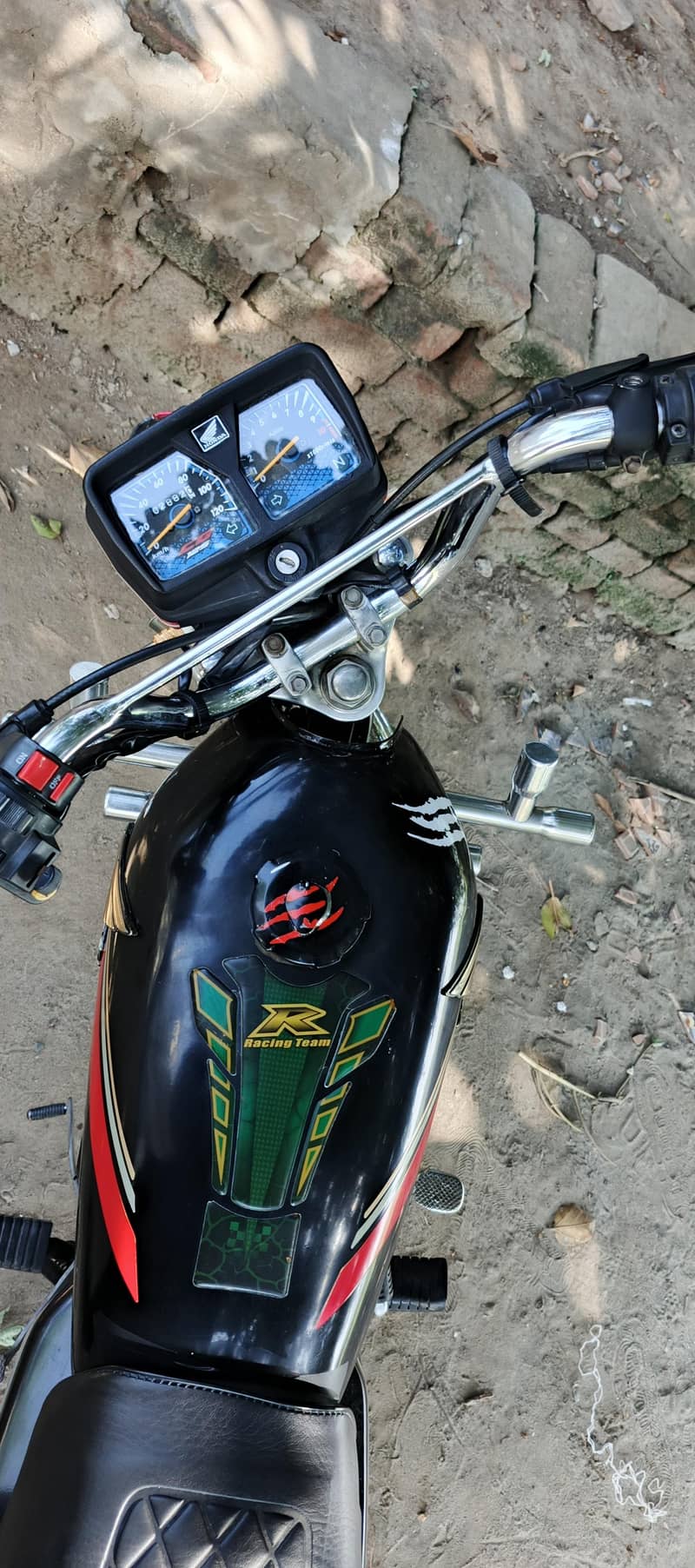 2000 0
