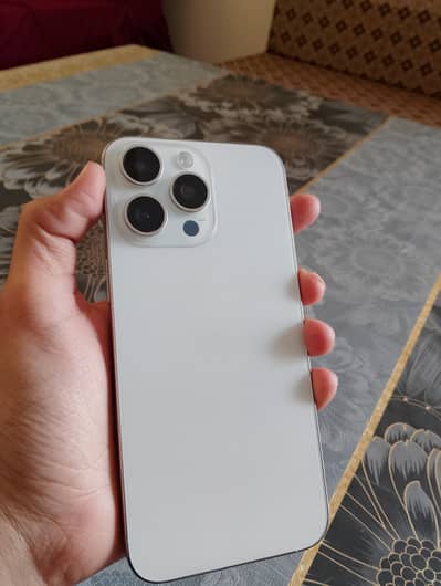 Apple iPhone 15 Pro Max