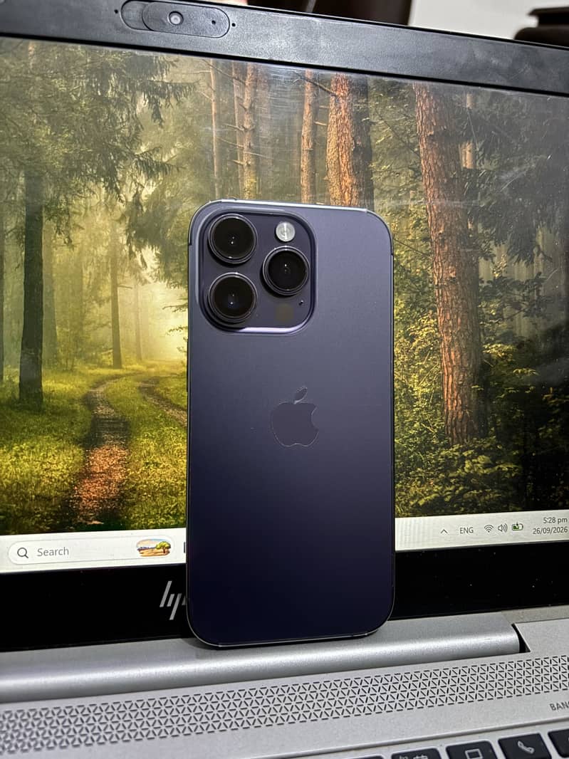 Apple iPhone 14 Pro 0