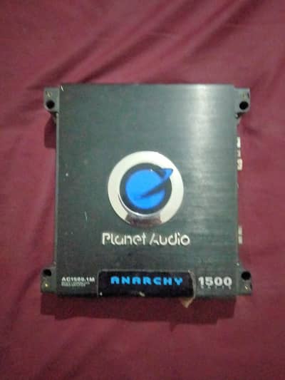 planet Audio