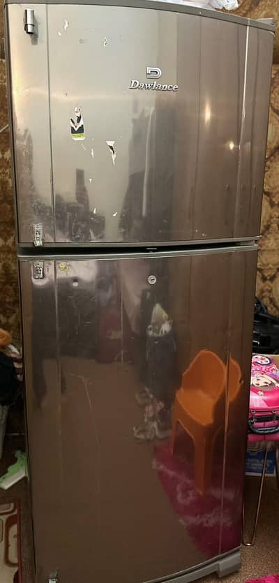 Dawlance refrigerator for sale in good and workable condition