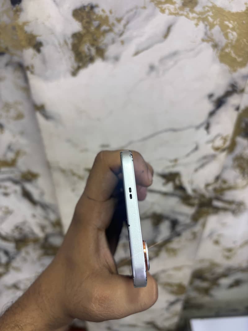 Infinix 5