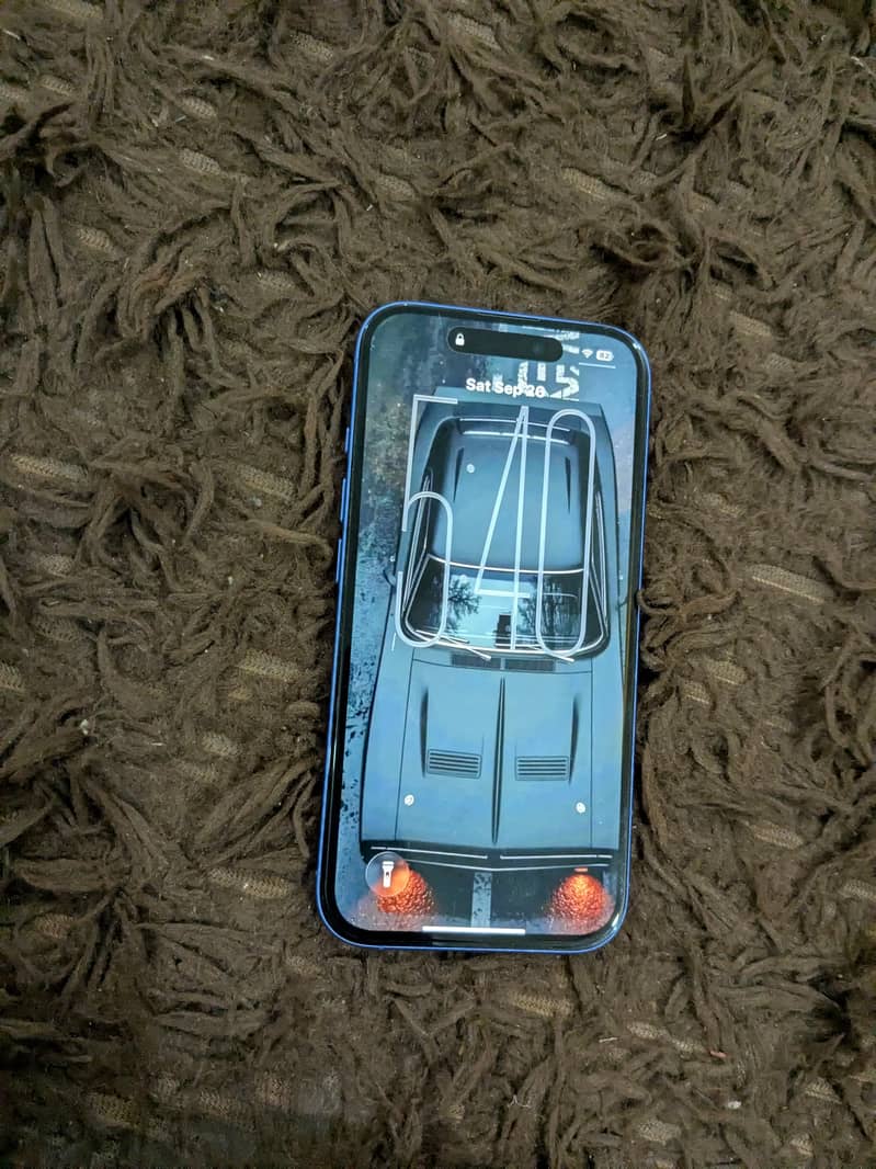 Apple iPhone 16 1