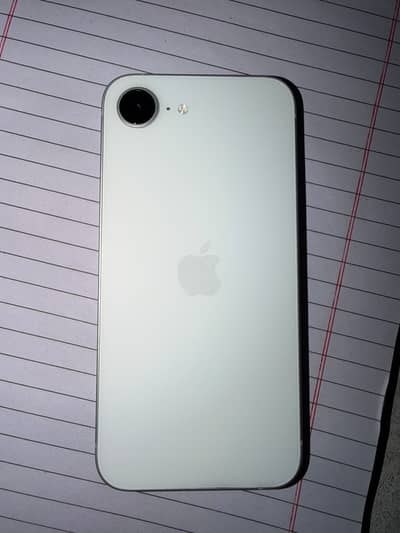 Apple iPhone 16e