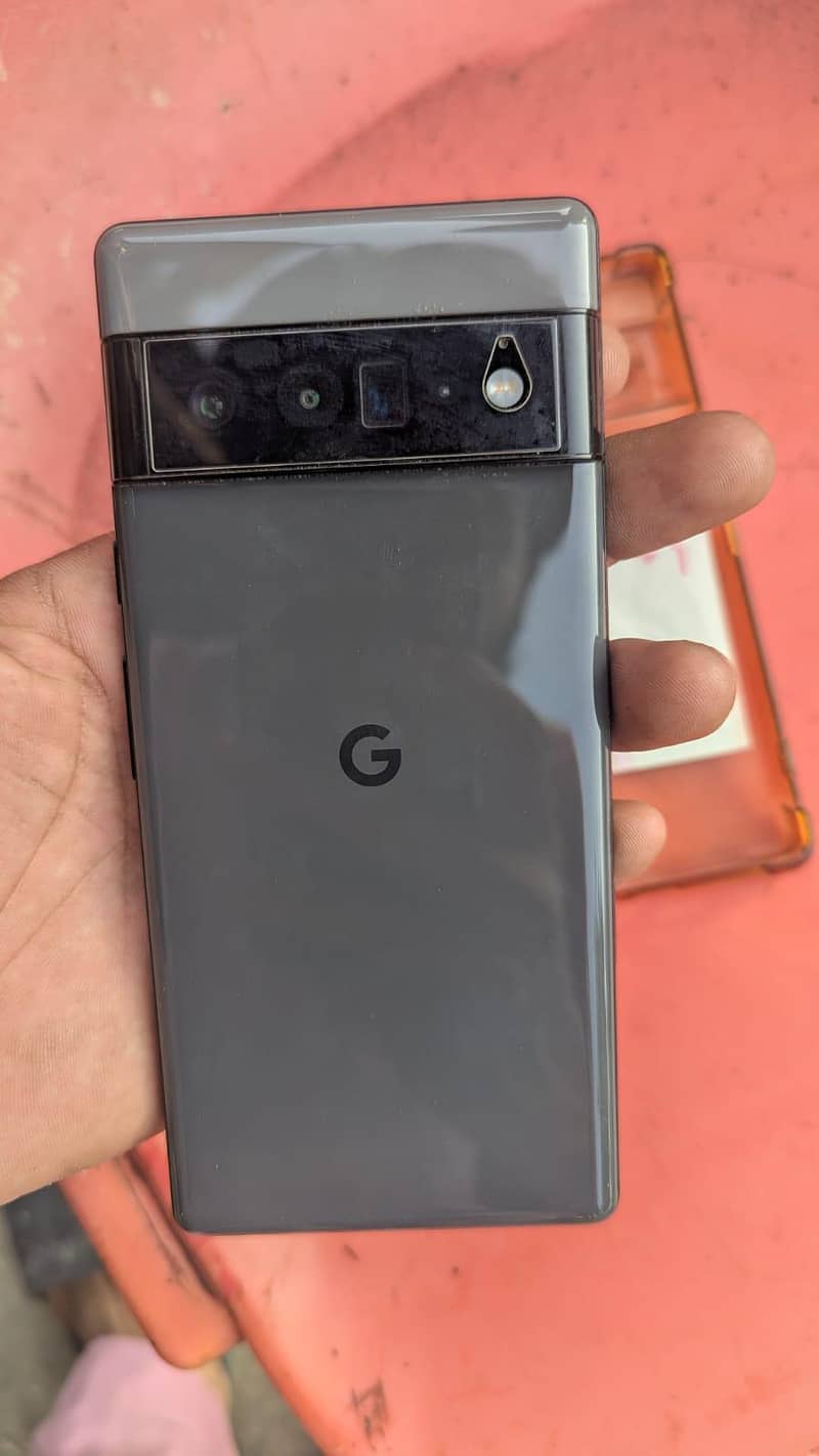 Google Pixel 6 Pro 2