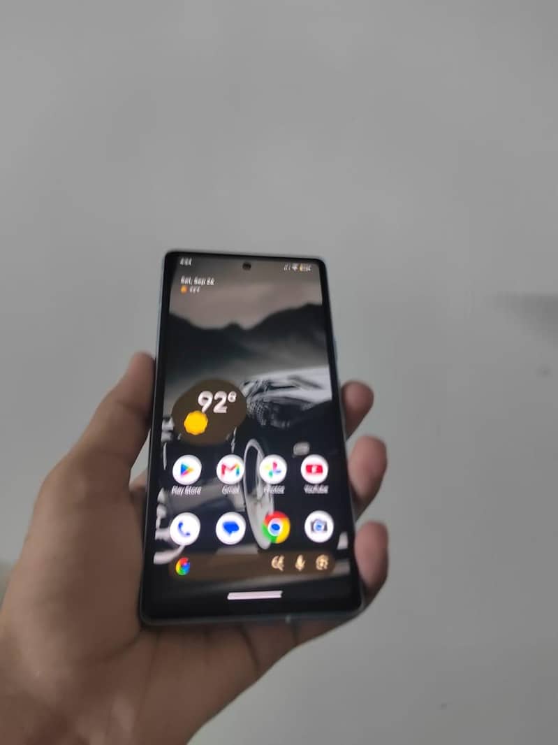 Google Pixel 7a 1