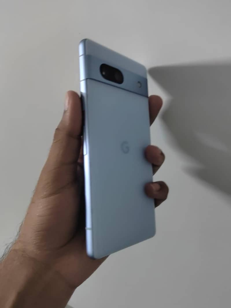 Google Pixel 7a 2