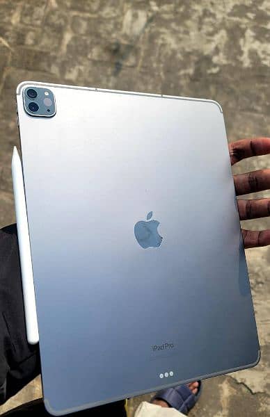 Apple iPad Pro M2