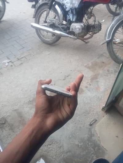 Apple iPhone X
