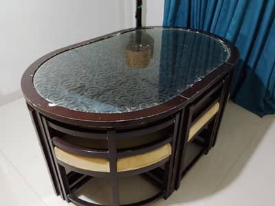 Pre-Loved Dining Table for Sale - Clifton Karachi
