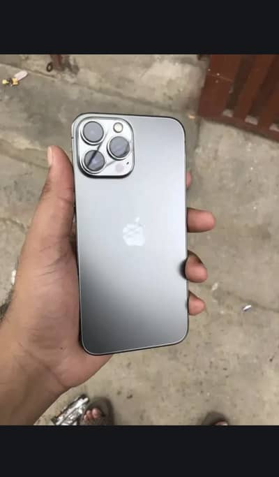 iPhone 13 pro max 256gb dual sim ptq aproved waterpack