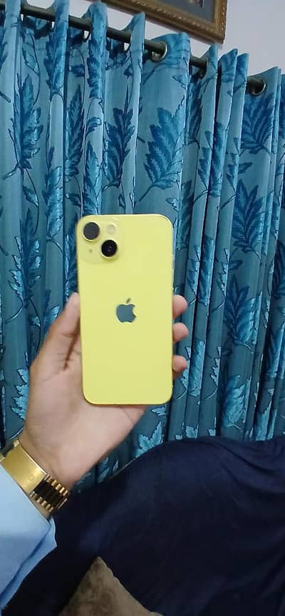 Apple iPhone 14