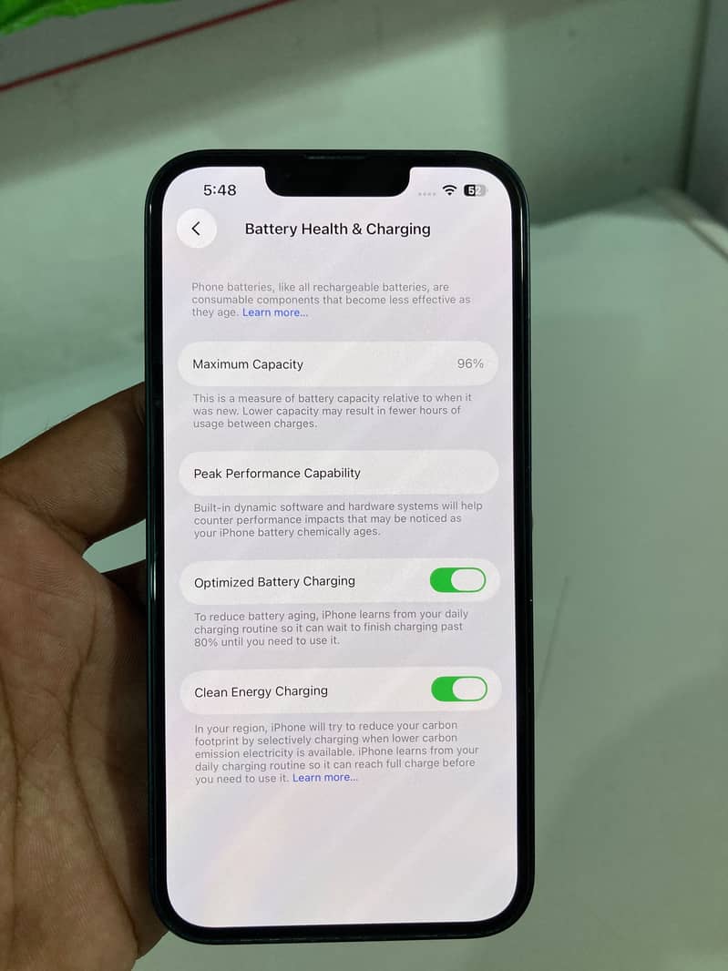 Apple iPhone 13 3