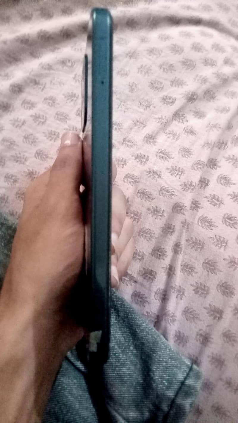 OPPO A6 2