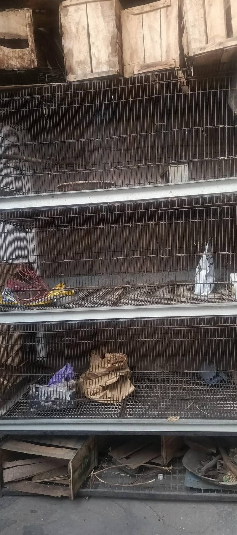 Multi level bird cage 1