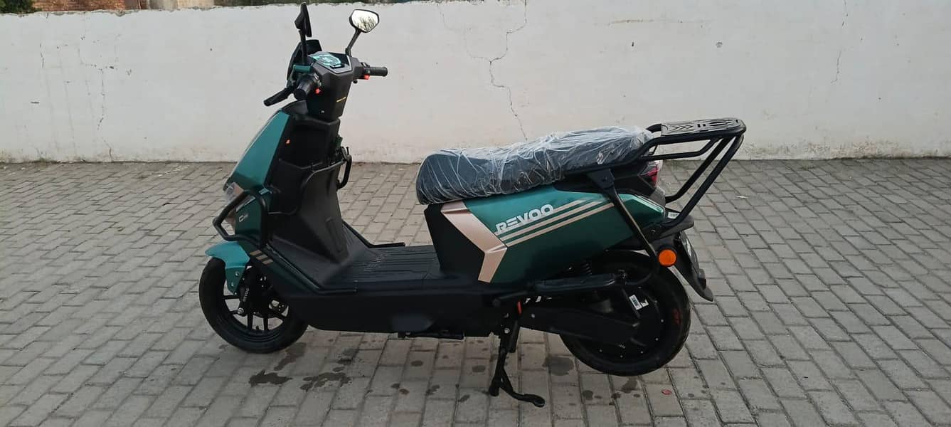 revoo 1