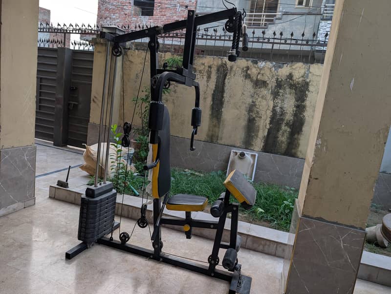 multi gym machine 1