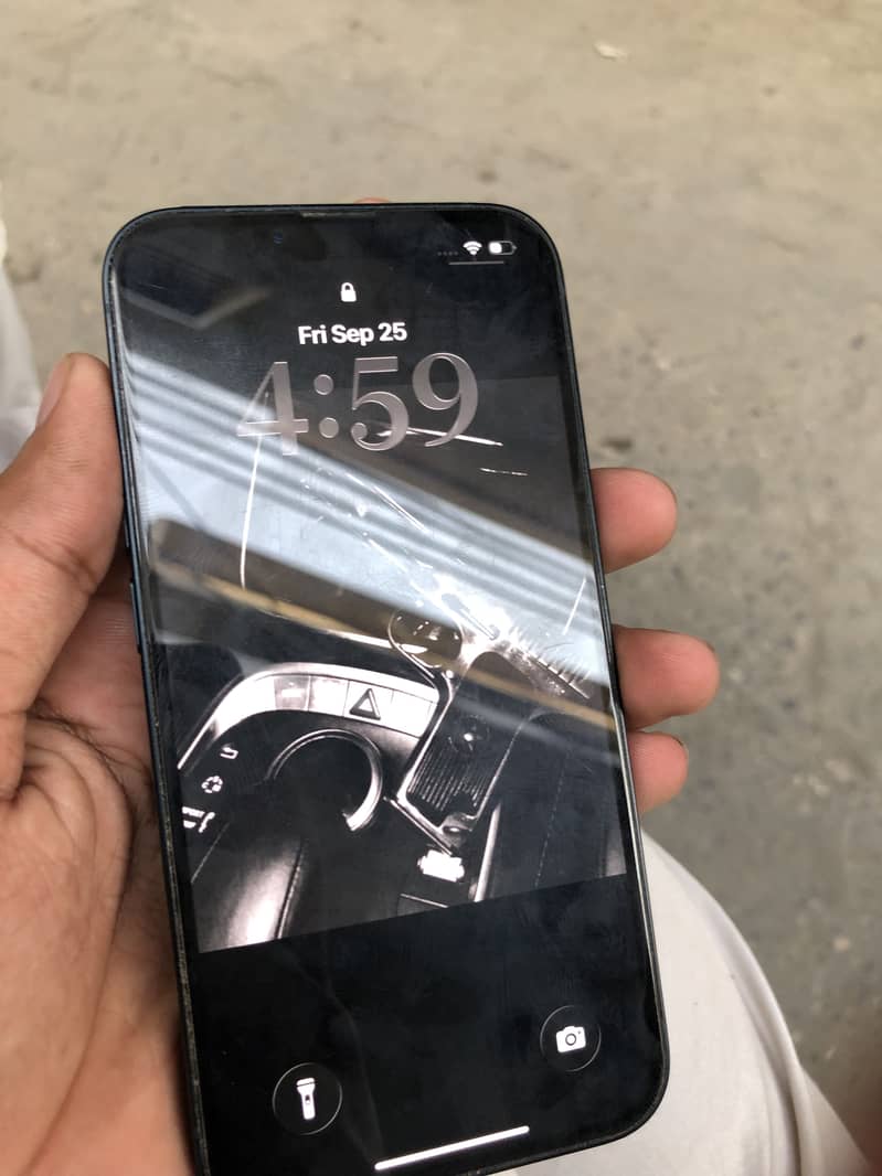 Apple iPhone 14 2