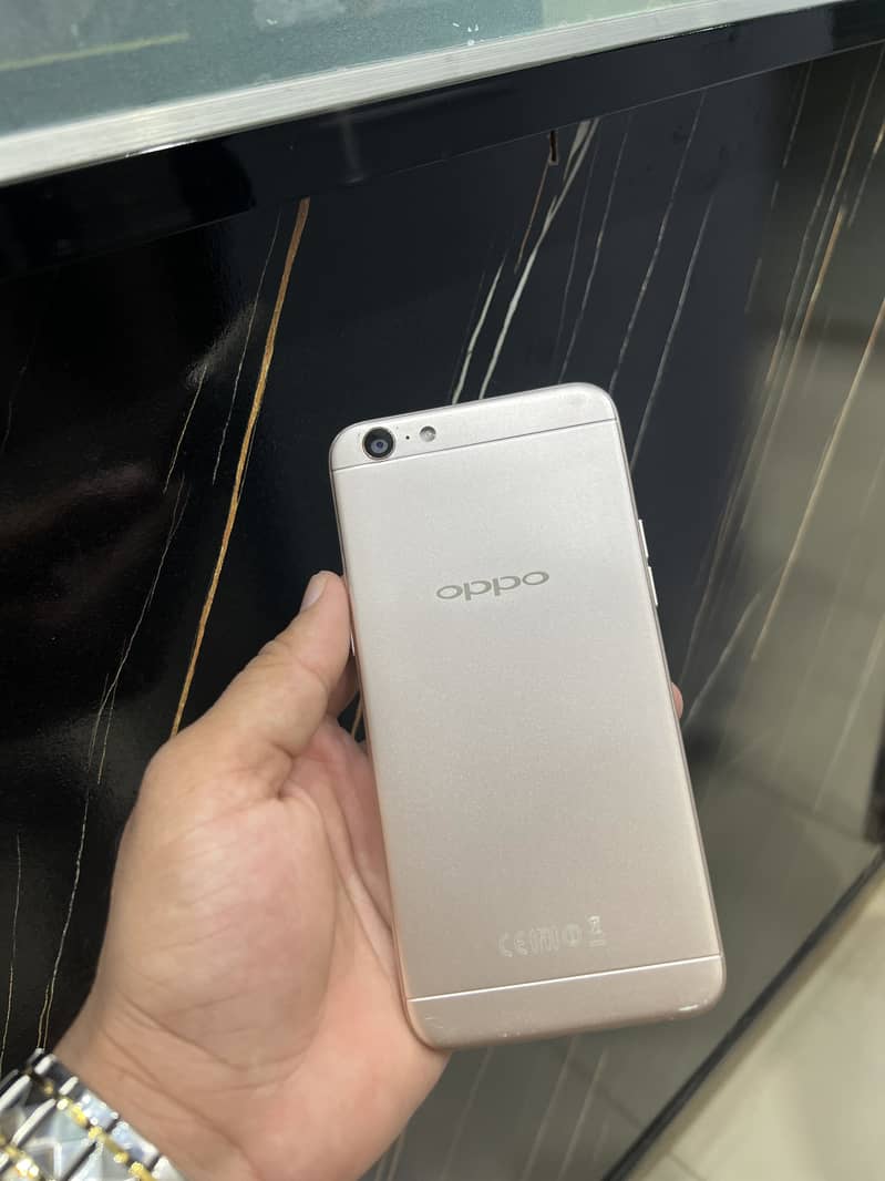 OPPO A57 3