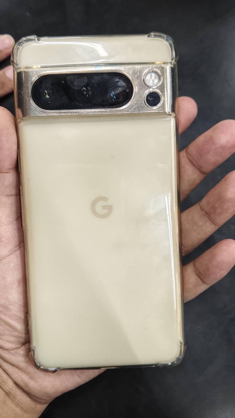 Google Pixel 8 Pro 0