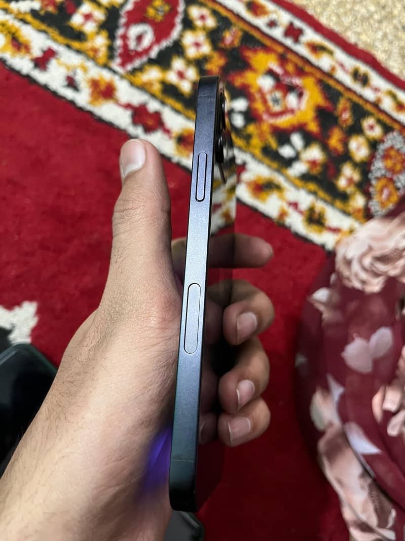 iphone 12 2