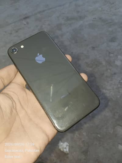 Apple iPhone 8
