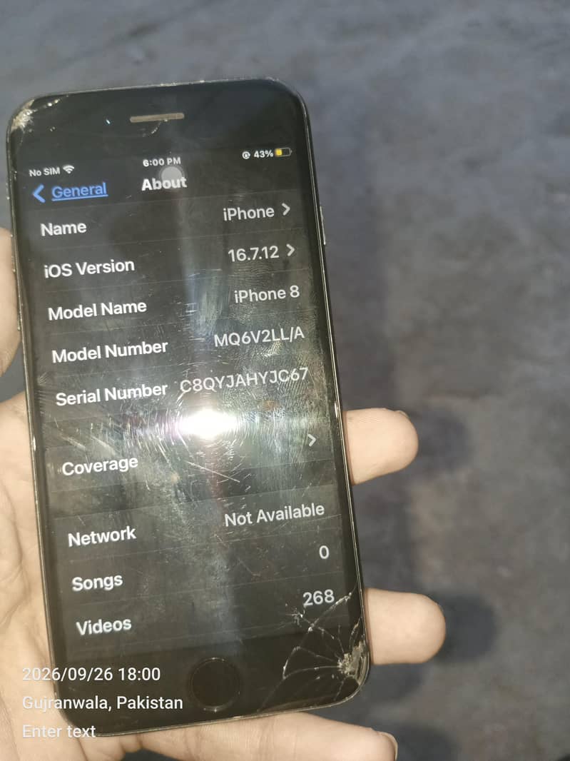Apple iPhone 8 3