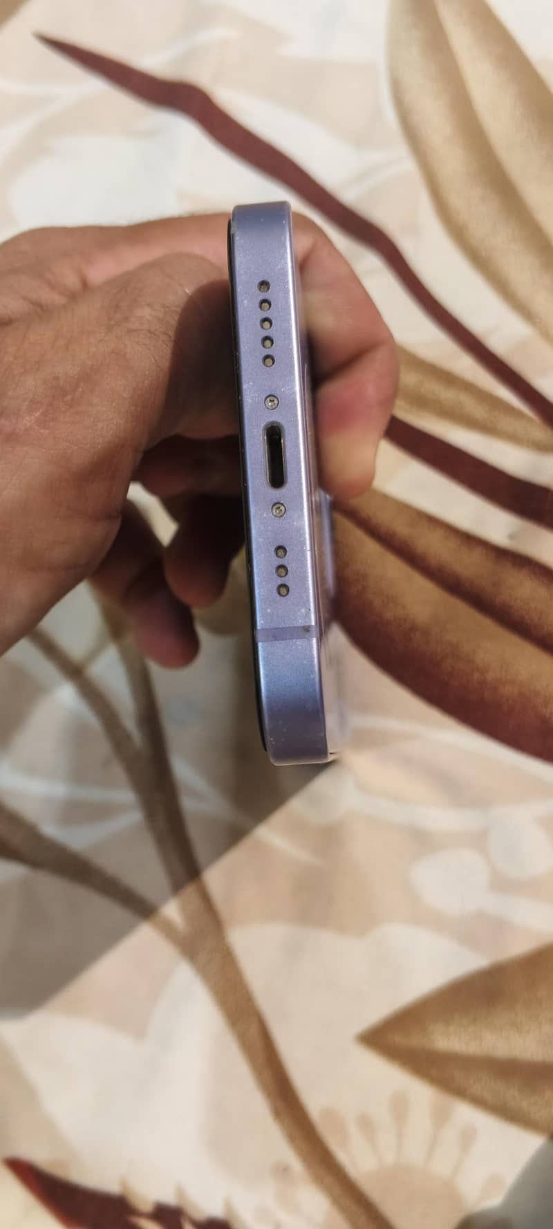 Apple iPhone 12 3