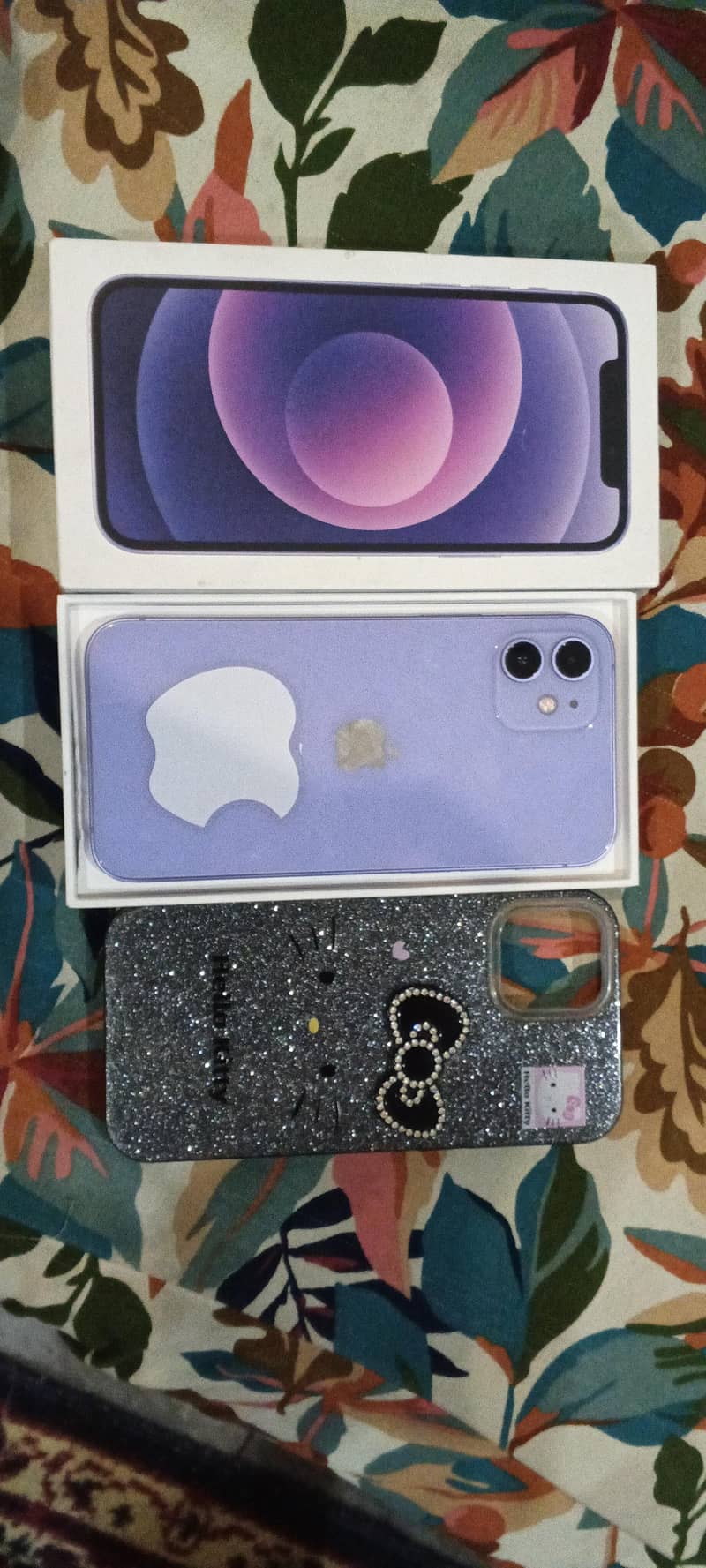 Apple iPhone 12 12