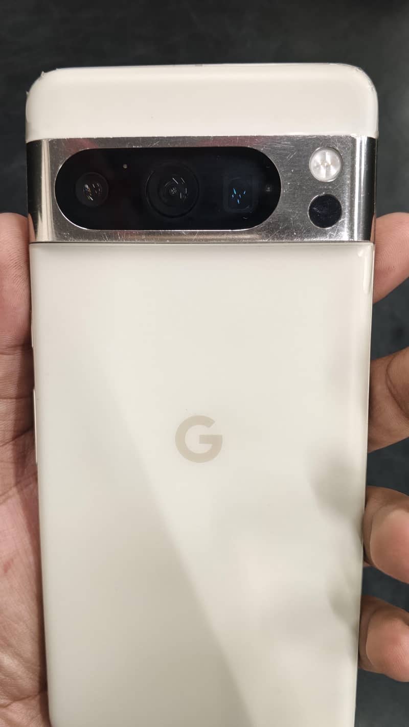 Google Pixel 8 Pro 0