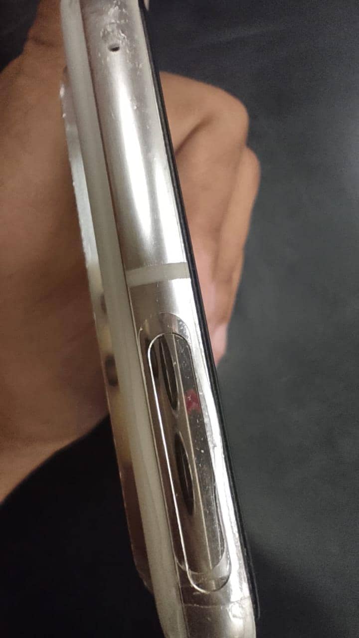 Google Pixel 8 Pro 2