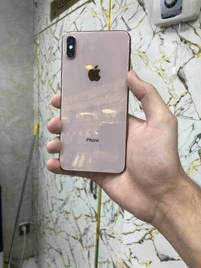 Apple iPhone X smash