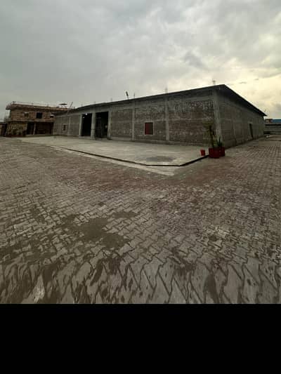 WAREHOUSE FOR RENT TARNOL, FATEH JANG ROAD Location: Tarnol, Fateh Jang Road (Near Motorway) Covered Area: 8,500 Sq. Ft