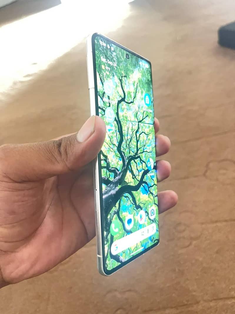 Google Pixel 7 Pro 8