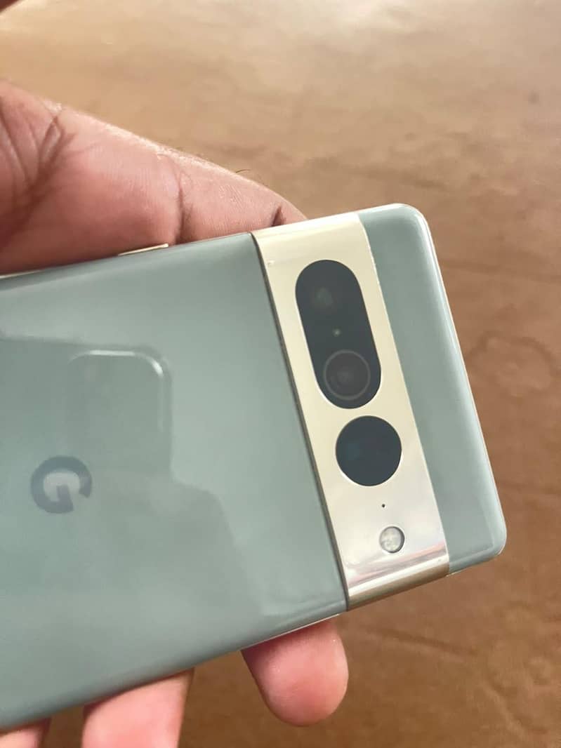 Google Pixel 7 Pro 9