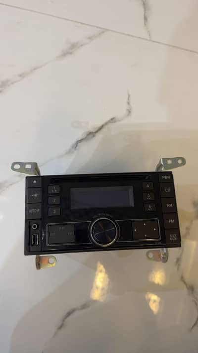 Original Toyota Pioneer Head Unit (DEH-8068XY)