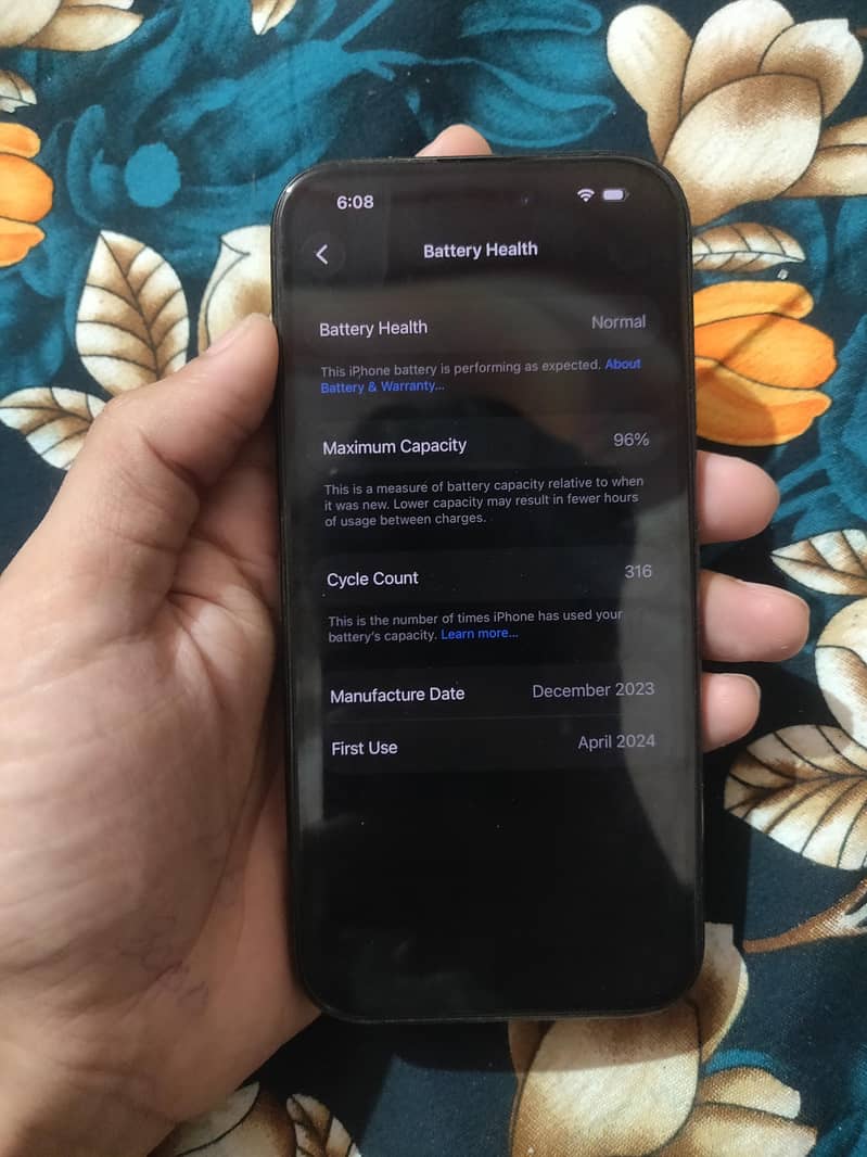 Apple iPhone 15 Pro 3