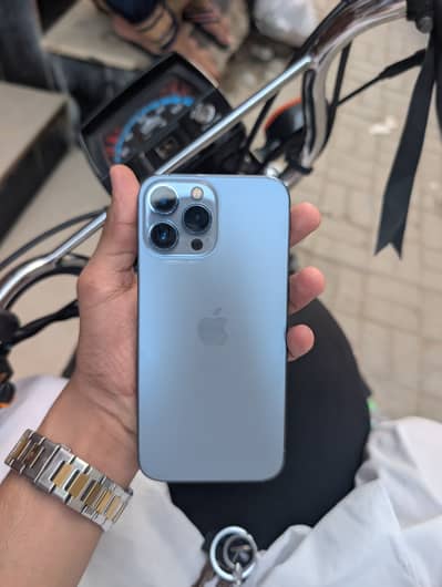 Apple iPhone 13 Pro Max