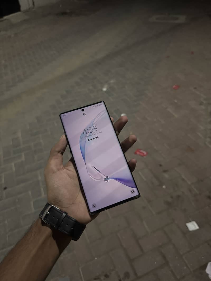 Samsung Mobile Note 10 Plus 1