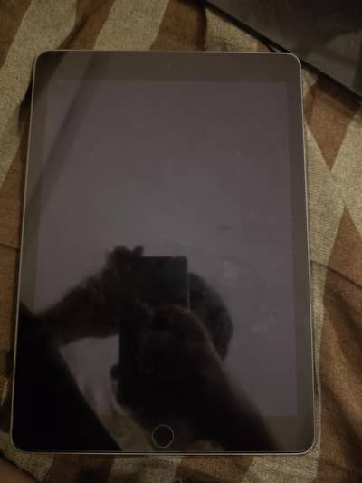 iPad air 2 64Gb storage just like brand new